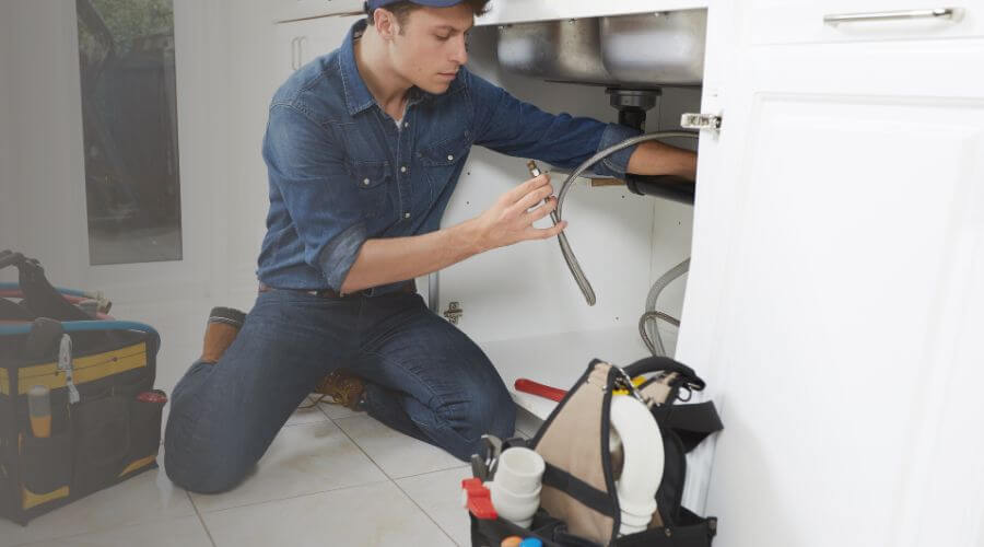 Professional clogged toilet repair in Rockville, MO